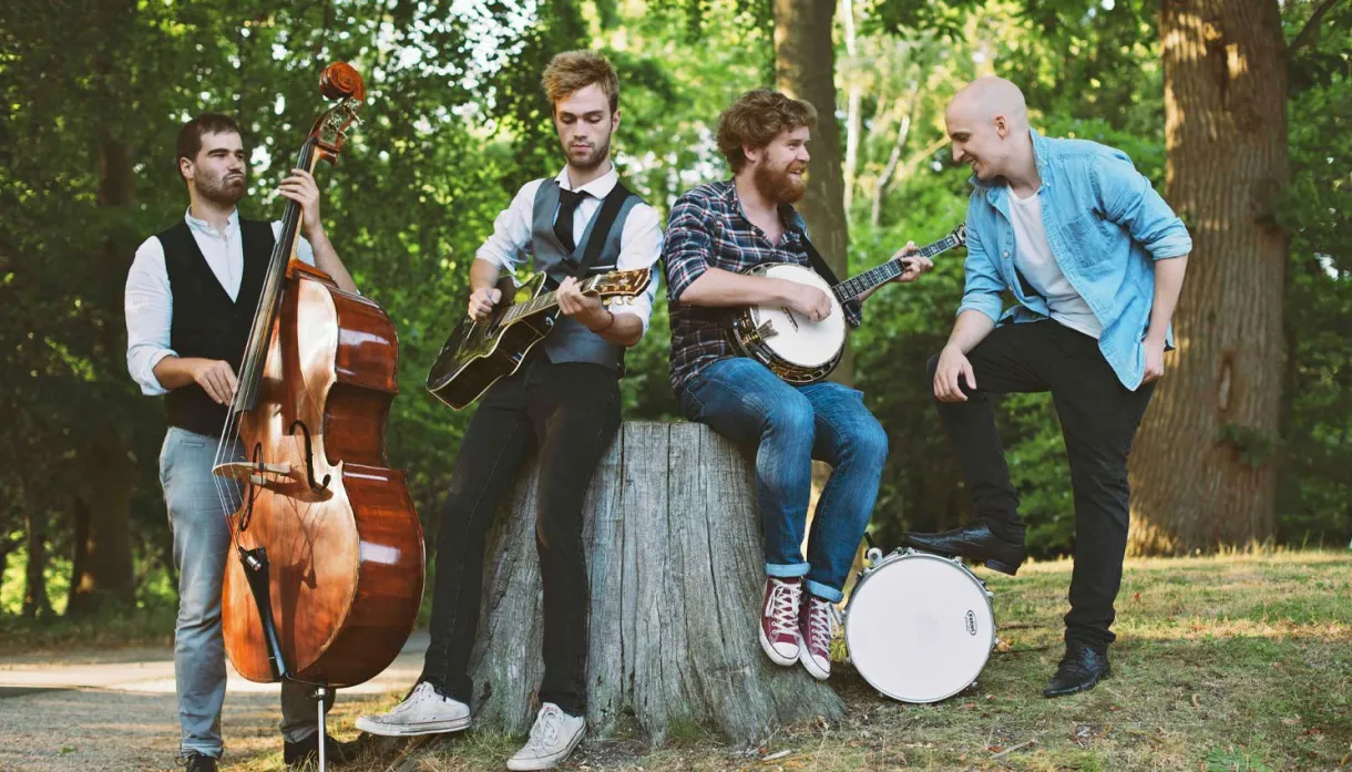 picture of band playing